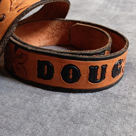 Doug, Leather Tooled Belt With Roper Cowboy Buckle, Mens Small, Western Boho - Picture 3 of 15